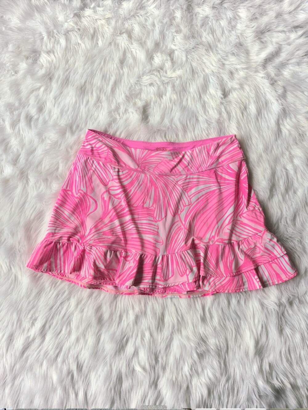 Lilly Pulitzer Luxletic Roslyn Skort Size Medium - Picture 2 of 7
